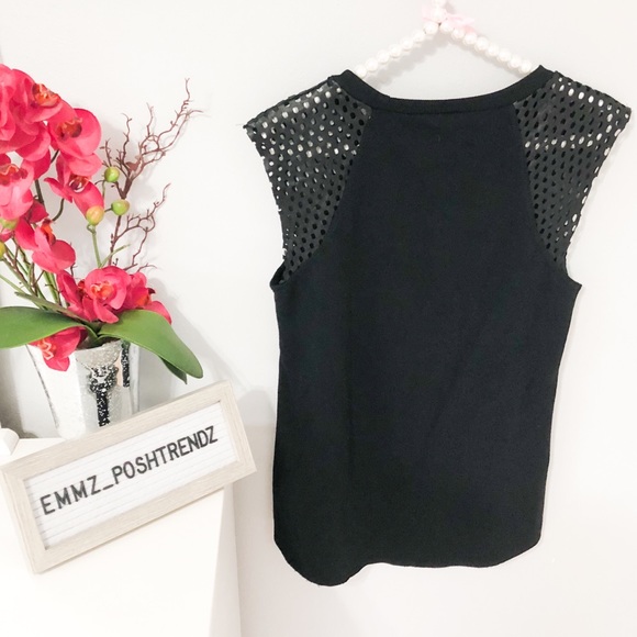 Bailey 44 Faux Leather Top Size Medium - Picture 4 of 4